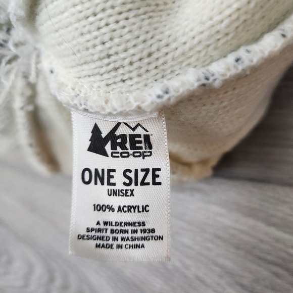 REI Co-Op Cream Gray Knit Beanie One Size Aztec Southwest Unisex Winter OS - Picture 3 of 7